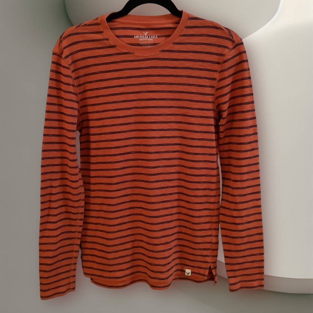 AMERICAN EAGLE OUTFITTERS ~ long sleeve shirt